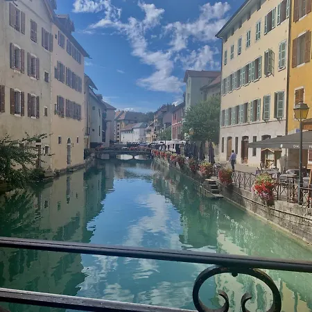 Diane 100 M Du * Annecy
